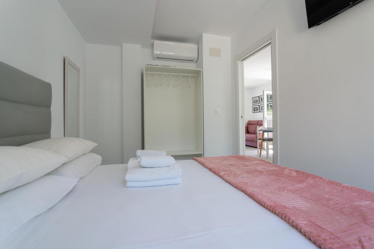 Solpor Galitrips - Apartamentos Коркубион Экстерьер фото